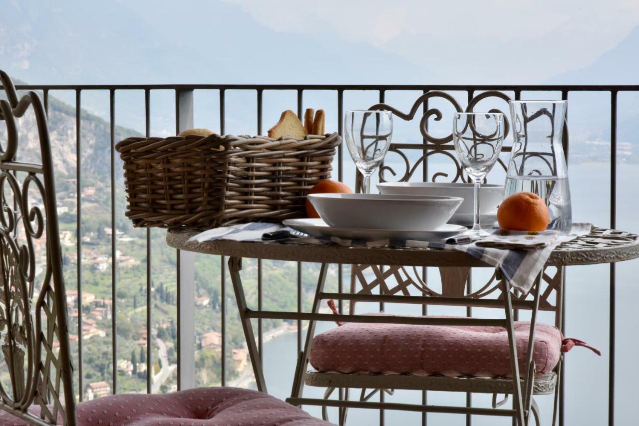 Villa La Casa Di Rose à Fonteno Extérieur photo